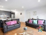 https://images.listonce.com.au/custom/160x/listings/31-browning-street-kilsyth-vic-3137/606/01525606_img_04.jpg?pszqYySxJ9s