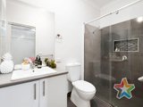 https://images.listonce.com.au/custom/160x/listings/31-browning-street-kilsyth-vic-3137/606/01525606_img_09.jpg?VTylZvaOPSU