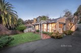 https://images.listonce.com.au/custom/160x/listings/31-burnett-street-mitcham-vic-3132/979/01566979_img_12.jpg?_ljrXeDsL3c