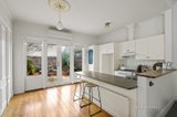 https://images.listonce.com.au/custom/160x/listings/31-cecil-street-williamstown-vic-3016/864/01556864_img_07.jpg?y8dn2metjgQ