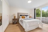 https://images.listonce.com.au/custom/160x/listings/31-closter-avenue-nunawading-vic-3131/093/01487093_img_08.jpg?hc9ml4kOzew