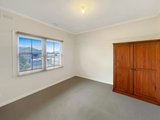 https://images.listonce.com.au/custom/160x/listings/31-craddock-street-north-geelong-vic-3215/817/01551817_img_11.jpg?7IWv27BUbUo