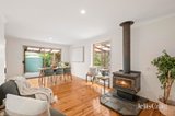 https://images.listonce.com.au/custom/160x/listings/31-don-road-healesville-vic-3777/336/01882336_img_04.jpg?_chrVizJuD4