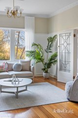 https://images.listonce.com.au/custom/160x/listings/31-dower-street-camberwell-vic-3124/587/01808587_img_02.jpg?wmHNgmDRsws