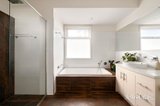 https://images.listonce.com.au/custom/160x/listings/31-elizabeth-street-kensington-vic-3031/717/01977717_img_07.jpg?o6IWyEUusC4