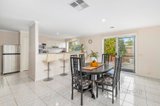 https://images.listonce.com.au/custom/160x/listings/31-ella-crescent-capel-sound-vic-3940/330/01416330_img_03.jpg?_HZnpEYvuHg