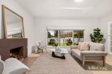 https://images.listonce.com.au/custom/160x/listings/31-elliot-street-parkdale-vic-3195/994/01781994_img_05.jpg?WpKPw9G2TBs