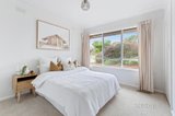 https://images.listonce.com.au/custom/160x/listings/31-fairview-avenue-cheltenham-vic-3192/785/01514785_img_10.jpg?d5lE6WJdMEg