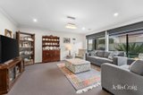 https://images.listonce.com.au/custom/160x/listings/31-faversham-avenue-lake-gardens-vic-3355/127/01754127_img_07.jpg?MKTTT8U0Kvw