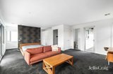 https://images.listonce.com.au/custom/160x/listings/31-first-avenue-kew-vic-3101/215/01781215_img_04.jpg?XT9VfzRS9N0