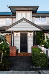 https://images.listonce.com.au/custom/160x/listings/31-glanfield-street-northcote-vic-3070/925/01181925_img_20.jpg?QVc4Hf2n4_k