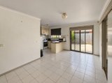 https://images.listonce.com.au/custom/160x/listings/31-govett-crescent-st-albans-park-vic-3219/678/01974678_img_06.jpg?WIRWu8Hrj0s