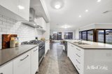 https://images.listonce.com.au/custom/160x/listings/31-gramercy-boulevard-point-cook-vic-3030/381/01936381_img_06.jpg?pFLomW-h45c