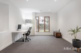 https://images.listonce.com.au/custom/160x/listings/31-grange-avenue-plenty-vic-3090/415/01773415_img_12.jpg?qZ6j32xFk6k
