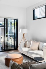 https://images.listonce.com.au/custom/160x/listings/31-harper-street-northcote-vic-3070/108/01444108_img_05.jpg?de6vu5RUEjI