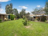https://images.listonce.com.au/custom/160x/listings/31-hillsboro-street-carlsruhe-vic-3442/856/00970856_img_08.jpg?DSYUfUqHv24