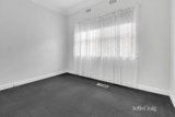 https://images.listonce.com.au/custom/160x/listings/31-hotham-road-niddrie-vic-3042/091/01814091_img_05.jpg?_pZGxxgONEY