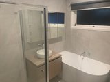 https://images.listonce.com.au/custom/160x/listings/31-kallay-street-croydon-vic-3136/130/01718130_img_08.jpg?weIRkVnb2IY