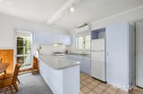 https://images.listonce.com.au/custom/160x/listings/31-king-street-daylesford-vic-3460/615/01985615_img_03.jpg?NYASfv3aaGc