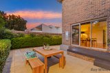 https://images.listonce.com.au/custom/160x/listings/31-kingswood-rise-box-hill-south-vic-3128/492/01743492_img_08.jpg?C5T6D39VW3k