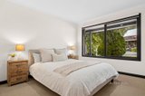 https://images.listonce.com.au/custom/160x/listings/31-kinsellas-lane-woodend-vic-3442/842/01897842_img_11.jpg?uEPwle2jV58
