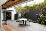 https://images.listonce.com.au/custom/160x/listings/31-leonard-street-northcote-vic-3070/051/01642051_img_21.jpg?v7tDNPP2giA