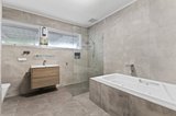 https://images.listonce.com.au/custom/160x/listings/31-leyland-road-mount-waverley-vic-3149/776/01718776_img_01.jpg?ilRBHLaYk2Q