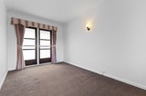 https://images.listonce.com.au/custom/160x/listings/31-leyland-road-mount-waverley-vic-3149/776/01718776_img_02.jpg?9OMWkwAL1Uk