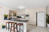 https://images.listonce.com.au/custom/160x/listings/31-lipson-drive-lara-vic-3212/990/01229990_img_06.jpg?LHEvAfapbbA