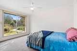 https://images.listonce.com.au/custom/160x/listings/31-lipson-drive-lara-vic-3212/990/01229990_img_09.jpg?cU7ftlWSFJs