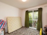 https://images.listonce.com.au/custom/160x/listings/31-longfellow-avenue-mooroolbark-vic-3138/014/01524014_img_05.jpg?OnLKX88aNMU