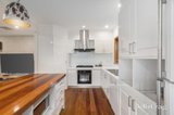 https://images.listonce.com.au/custom/160x/listings/31-margate-crescent-glen-waverley-vic-3150/636/01809636_img_05.jpg?Tw2Z82olQgU