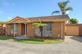 https://images.listonce.com.au/custom/160x/listings/31-maxine-court-mount-waverley-vic-3149/137/01882137_img_01.jpg?hlYnZLS4qyQ