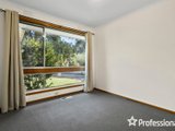 https://images.listonce.com.au/custom/160x/listings/31-milford-street-kilsyth-vic-3137/452/01526452_img_07.jpg?S7bjux-Qq-Q