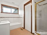 https://images.listonce.com.au/custom/160x/listings/31-milford-street-kilsyth-vic-3137/452/01526452_img_10.jpg?zyHpcQ9WWRg