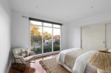 https://images.listonce.com.au/custom/160x/listings/31-mountain-view-road-montmorency-vic-3094/578/01704578_img_18.jpg?APoO-HOyY7c