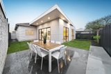 https://images.listonce.com.au/custom/160x/listings/31-newman-street-thornbury-vic-3071/553/00392553_img_02.jpg?IXbwzCwmfx0