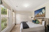 https://images.listonce.com.au/custom/160x/listings/31-oakley-drive-avondale-heights-vic-3034/527/00825527_img_15.jpg?6eISZvs0Xh0