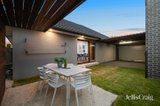 https://images.listonce.com.au/custom/160x/listings/31-patricia-street-bentleigh-east-vic-3165/637/01855637_img_14.jpg?v0cagxUkQuw
