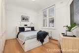 https://images.listonce.com.au/custom/160x/listings/31-robe-street-st-kilda-vic-3182/861/01794861_img_06.jpg?yKodcThJrE8