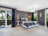 https://images.listonce.com.au/custom/160x/listings/31-rolloway-rise-chirnside-park-vic-3116/162/00621162_img_07.jpg?UBioLVMK_XA