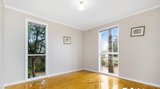 https://images.listonce.com.au/custom/160x/listings/31-rolloway-rise-chirnside-park-vic-3116/801/01734801_img_05.jpg?WnMN6BXrnds