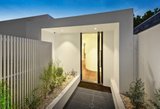 https://images.listonce.com.au/custom/160x/listings/31-roslyn-street-brighton-vic-3186/510/01922510_img_01.jpg?7zLcR57nz-Q