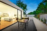 https://images.listonce.com.au/custom/160x/listings/31-roslyn-street-brighton-vic-3186/510/01922510_img_04.jpg?MUx_z7KjePs