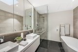 https://images.listonce.com.au/custom/160x/listings/31-roslyn-street-brighton-vic-3186/510/01922510_img_09.jpg?OCwHFAEc7kM
