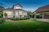 https://images.listonce.com.au/custom/160x/listings/31-rubens-grove-canterbury-vic-3126/924/00363924_img_09.jpg?8FHLGidC9SY