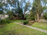 https://images.listonce.com.au/custom/160x/listings/31-shakespeare-avenue-mooroolbark-vic-3138/526/01524526_img_12.jpg?CucdF_E7p0w