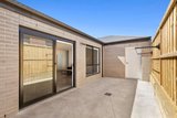 https://images.listonce.com.au/custom/160x/listings/31-sian-circuit-waurn-ponds-vic-3216/811/01807811_img_09.jpg?fQvCfJJqb7k