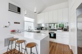 https://images.listonce.com.au/custom/160x/listings/31-smart-street-hawthorn-vic-3122/262/00894262_img_06.jpg?eUtsgQuGOmA
