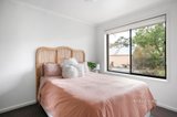 https://images.listonce.com.au/custom/160x/listings/31-st-bernards-road-alphington-vic-3078/286/01589286_img_02.jpg?JwlldKs8ACM